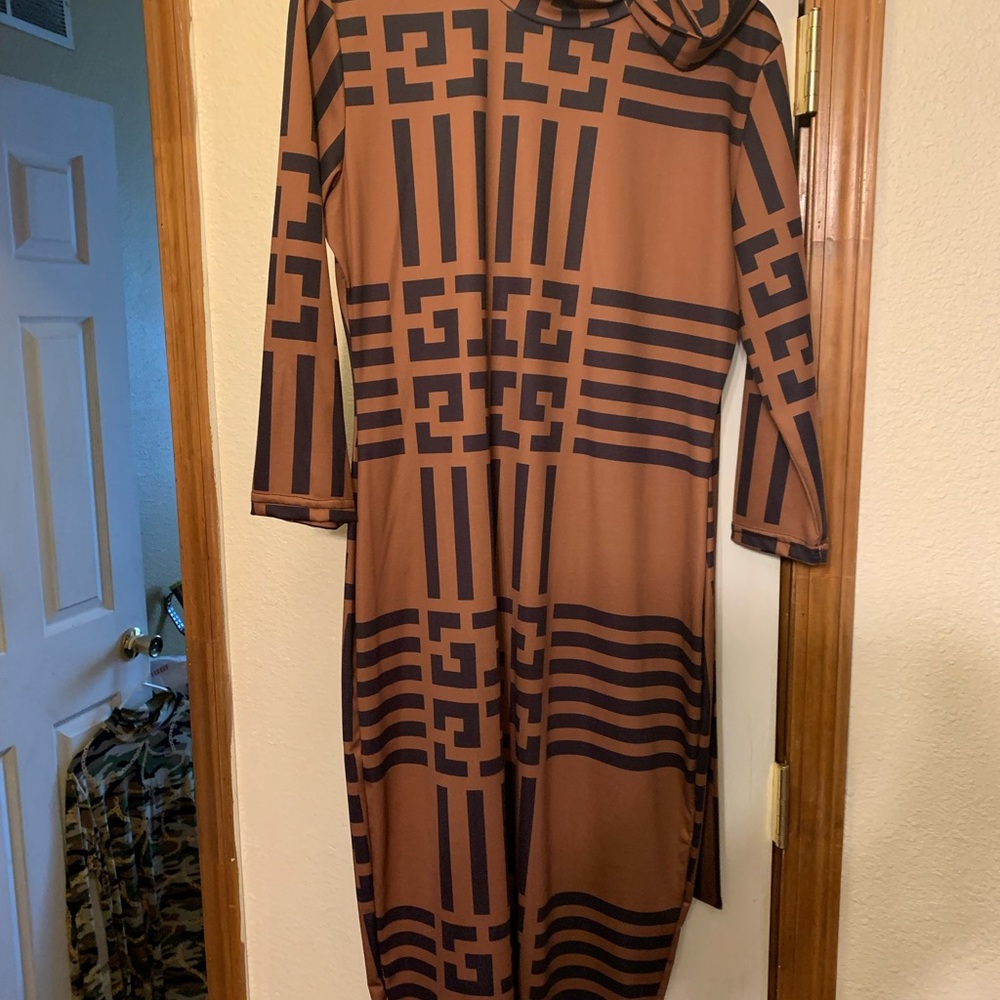 Black and brown body con with zipper